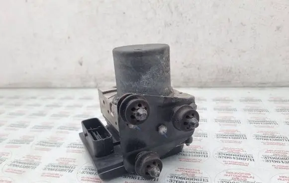 Audi A4 S4 B8 8K ABS Pump 8K0907379AA