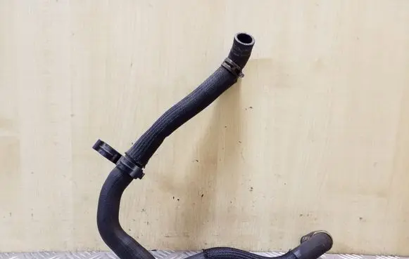 Nissan Primastar Engine coolant pipe/hose