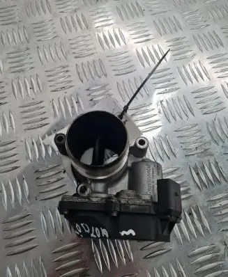 Volkswagen Scirocco Throttle valve
