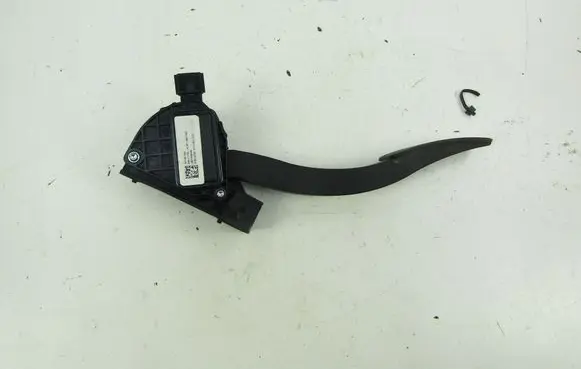 Chevrolet Meriva Accelerator pedal position sensor J9D39F836AC