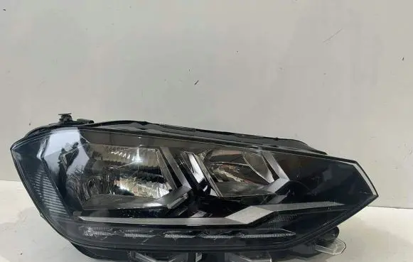 Volkswagen Golf Sportsvan Headlight/headlamp 517941006D