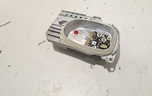 BMW X3 G01 LED ballast control module 5A0E626