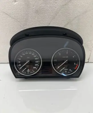 BMW X1 E84 Speedometer (instrument cluster) 9242371 14369510