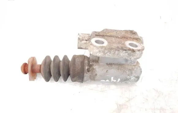 Honda FR-V Clutch slave cylinder