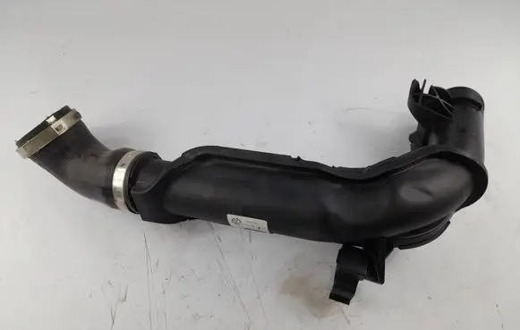Intercooler hose/pipe