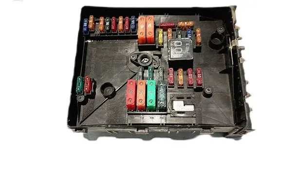 Seat Leon (1P) Fuse module 1K0937125A