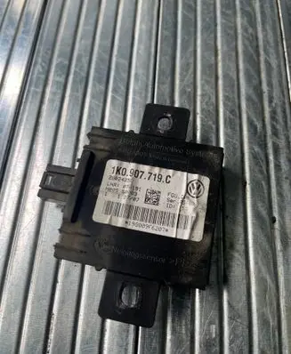 Volkswagen Caddy Alarm control unit/module 1K0907719C 28024256