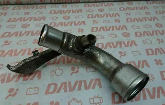 Toyota Yaris Engine coolant pipe/hose