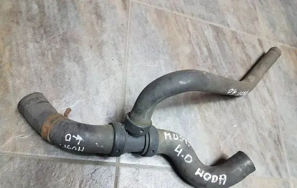 Ford Mustang V Engine coolant pipe/hose 156152