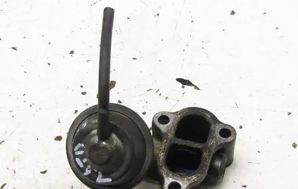 Toyota Yaris Throttle body valve 1131