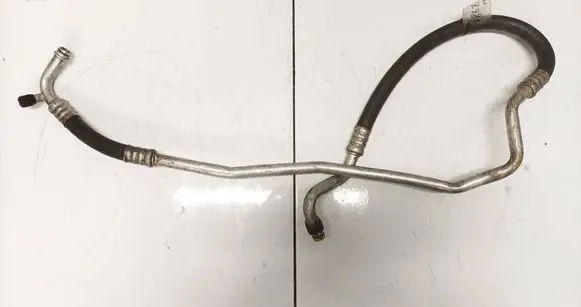 Air conditioning (A/C) pipe/hose