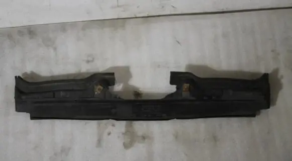 BMW 7 E65 E66 Radiator trim 7011217 10519311 5171