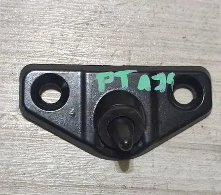 Renault Kangoo III Sliding door lock loop/hook striker 824766664R