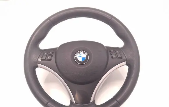 BMW 1 E82 E88 Steering wheel