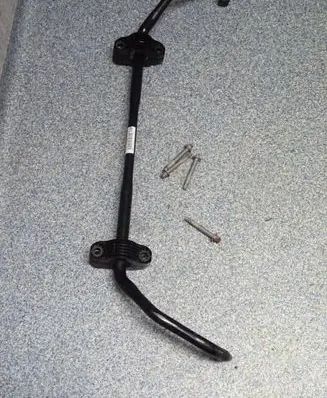 Front anti-roll bar/sway bar