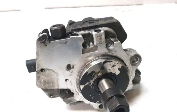 BMW X6 E71 Fuel injection high pressure pump 04450101467798333