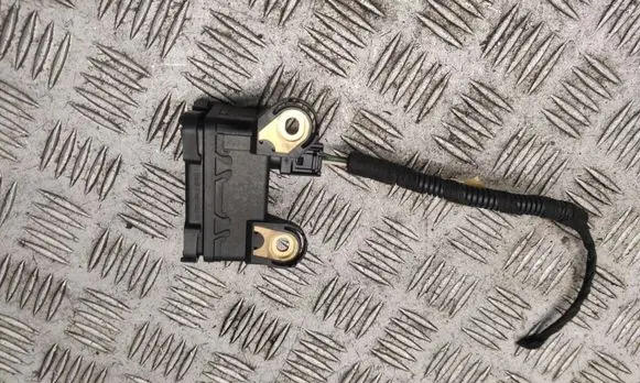 Opel Zafira B ESP acceleration yaw rate sensor 13208665