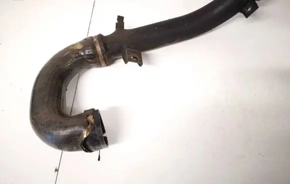 Intercooler hose/pipe