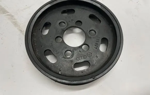 Audi A5 8T 8F Power steering pump pulley 038145255B