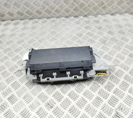 Mitsubishi Lancer Knee airbag 7030A072XA