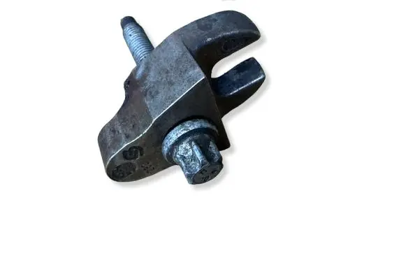 Ford C-MAX II Fuel Injector clamp holder 