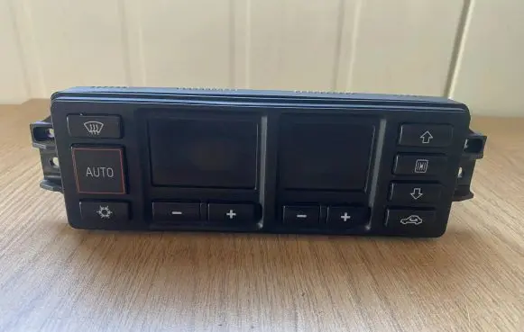 Audi A3 S3 8L Climate control unit 8L0820043M 5HB00760810