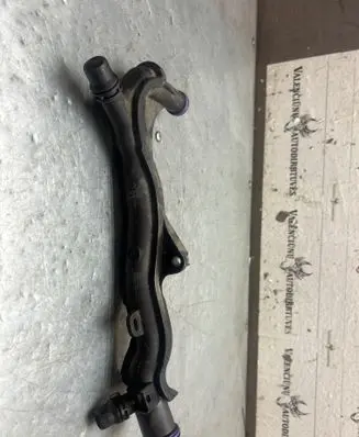 Peugeot 208 Engine coolant pipe/hose 9806793080
