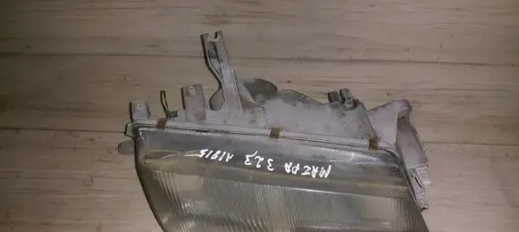 Mazda 323 Headlight/headlamp