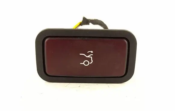 Mercedes-Benz E W212 Tailgate opening switch 2208217251 A2208217251