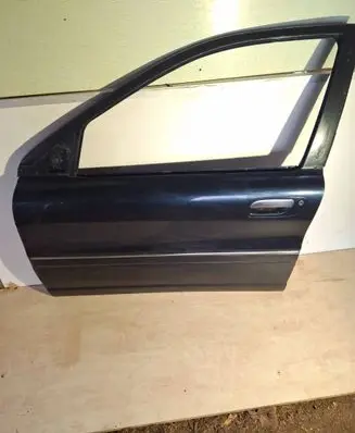 Volvo S80 Front door