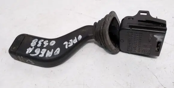 Opel Omega B2 Wiper control stalk 90124931 90191942 90196376