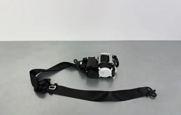 BMW X5 G05 Front seatbelt 202281011275 34248356D 3427593B