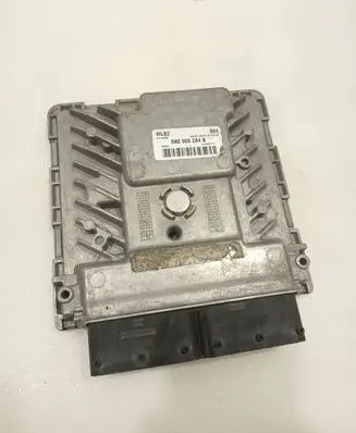 Audi A4 S4 B8 8K Engine control unit/module 8K0906264B 8K0906264 5WA1201101