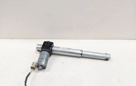 BMW 5 F10 F11 Seat adjustment motor 9168755 0390204068 4498734