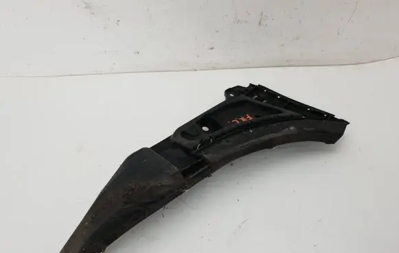 Volvo XC90 Front bumper mounting bracket 08620563