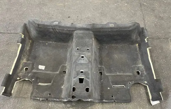 BMW 3 G20 G21 Rear floor carpet liner 7481639