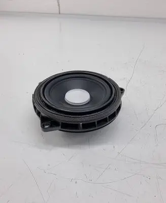 BMW M4 F82 F83 Front door speaker 9364956