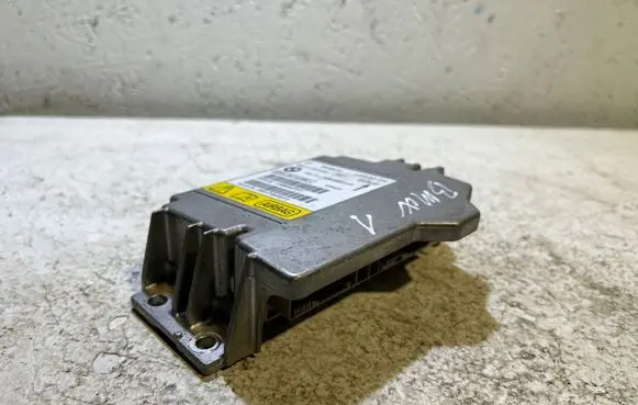 BMW 1 E81 E87 Airbag control unit/module 6964607 31696460701T 0285001530