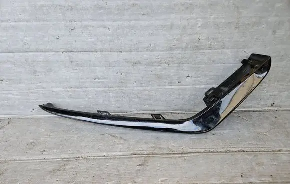 Honda Jazz Front bumper lower grill 7111415B