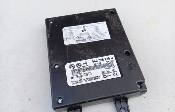 Volkswagen PASSAT B7 Bluetooth control unit module 5K0035730D