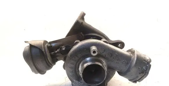 Audi A4 S4 B7 8E 8H Turbo 038145702J