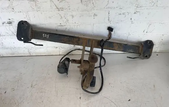 BMW 5 F10 F11 Tow bar set