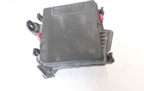 Renault Zoe Fuse module 284B03998R