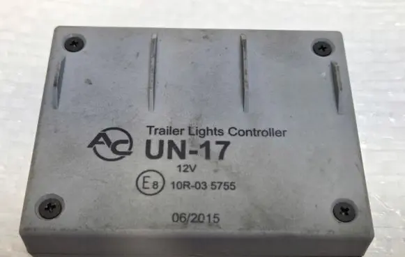 Opel Astra H Tow bar trailer control unit/module UN-17