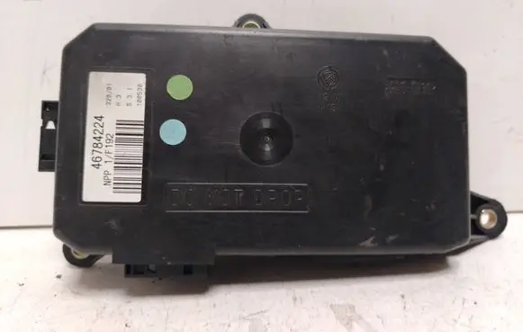 Fiat Stilo Door central lock control unit/module 46784224 100530 P1F192