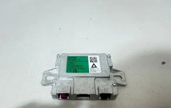 BMW X3 G01 Aerial antenna amplifier 9878658 9358302