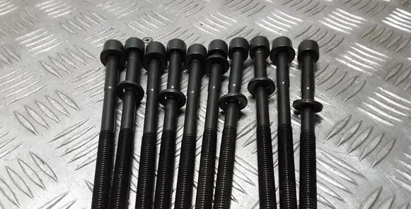 Toyota Prius (XW30) Cylinder head bolts 