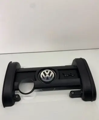 Engine cover (trim)
