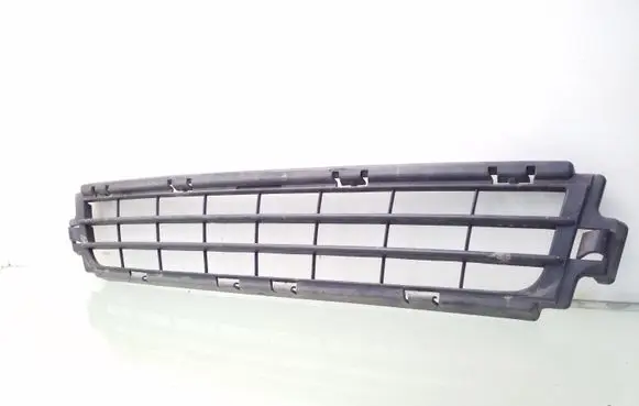 Volvo V50 Front bumper lower grill 30744911