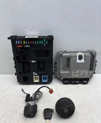 Peugeot 307 Engine ECU kit and lock set 9653958980 0281011863 9661773380